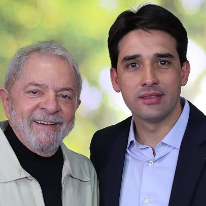 Silvio Costa Filho assina decreto que incentiva embarcações sustentáveis na 'BR do Mar'