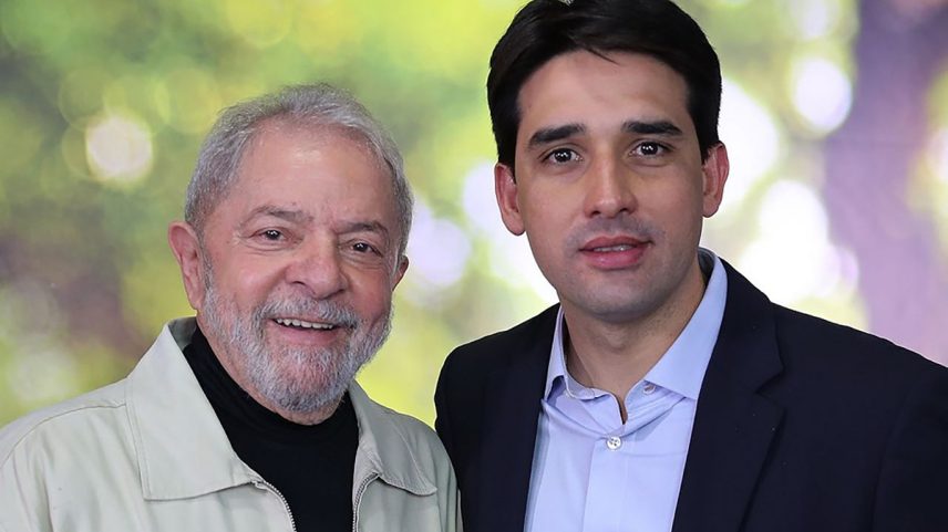 Lula com Silvio Costa Filho (Republicanos-PE): ele é o favorito no seu partido para a Esplanada; “governistas” da legenda avaliam que apoio pode variar de 30 a 35 dos 41 deputados (Foto: Divulgação)