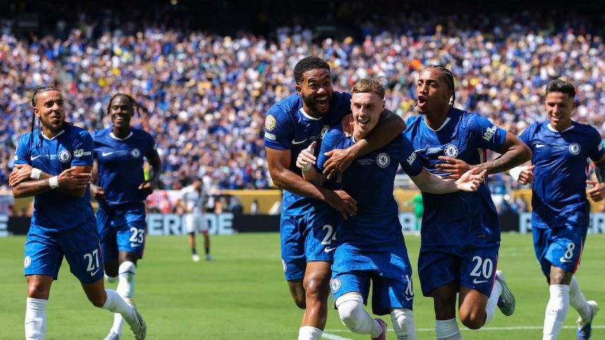 Jogadores do Chelsea comemoram gol marcado sobre o PSG na final do Mundial de Clubes. (Foto: Alex Grimm/AFP)