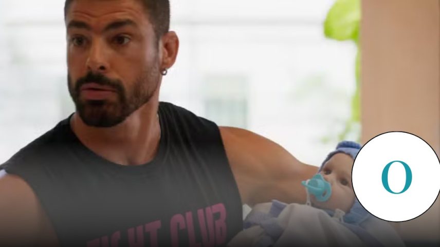 César (Cauã Reymond) em 'Vale tudo' — Foto: Reprodução/Globo