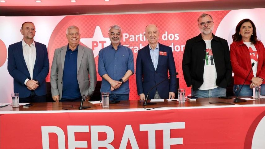Edinho Silva, Romênio Pereira, Humberto Costa, Rui Falcão, Valter Pomar e Gleide Andrade em debate promovido pelo PT em junho (Foto: Roberto Stuckert/@ptbrasil)
