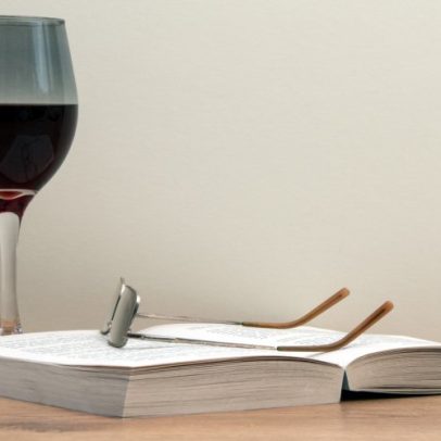 Livros sobre vinho para aproveitar nas férias e enriquecer seu conhecimento