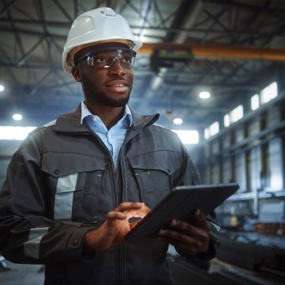 O futuro digital transforma o trabalho industrial e operacional