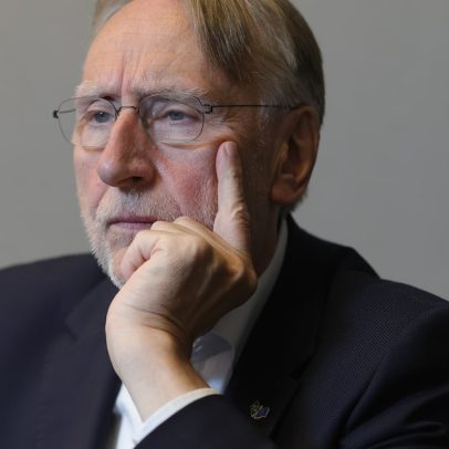 Bernd Lange propõe expulsão dos EUA da OMC em debate no Parlamento Europeu