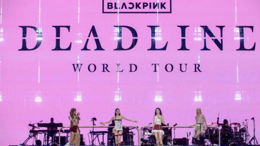 BLACKPINK lançou sua Deadline World Tour com um concerto solo realizado no Goyang Sports Complex nos dias 5 e 6 de julho. (Foto: Reprodução)