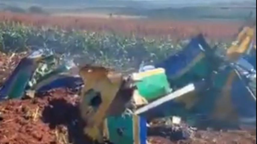 Destroços de aeronave em Santa Rita do Passa Quatro, no interior de São Paulo (Foto: Reprodução Aeroin no X)