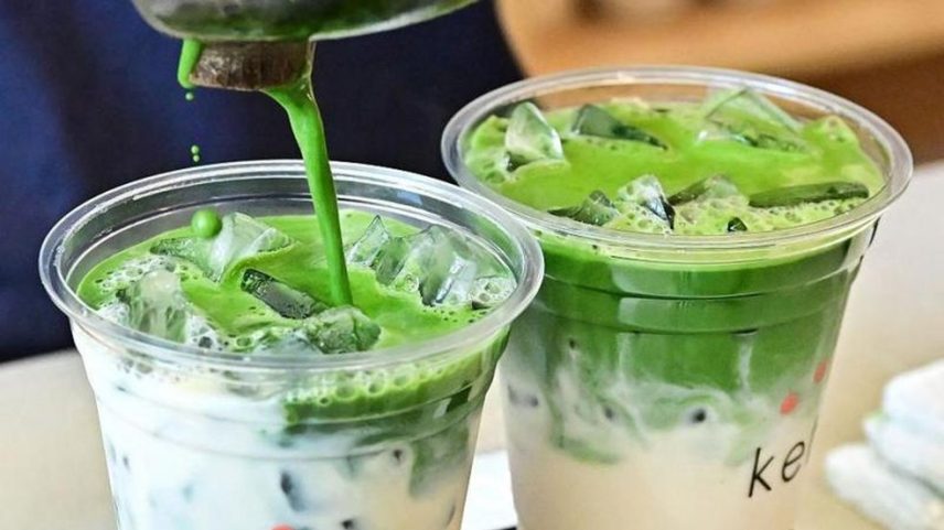 Matcha latte tem conquistado cafeterias pelo mundo (Foto: BBC/GettyImages)