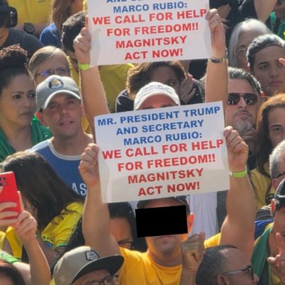 Bolsonaristas apoiam sanções de Trump contra Alexandre de Moraes em ato público