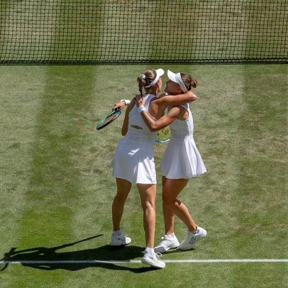 Mertens e Kudermetova vencem e conquistam o quinto título de Grand Slam juntas