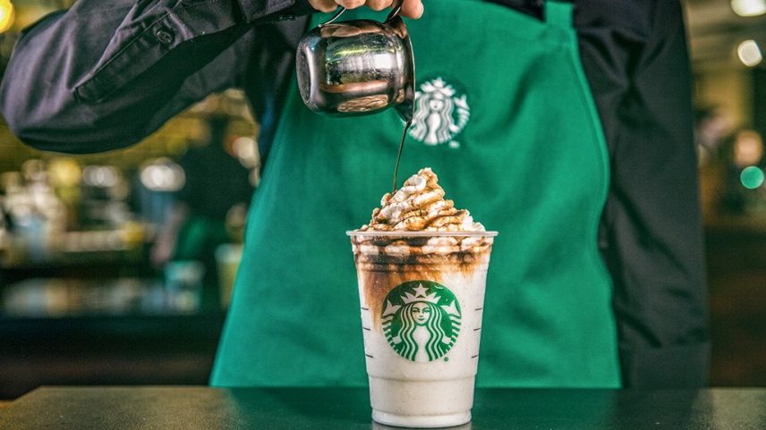CEO da empresa afirmou que apesar dos resultados negativos, a rede começa a ganhar tração. (Foto: Joshua Trujillo/Starbucks/Divulgação)