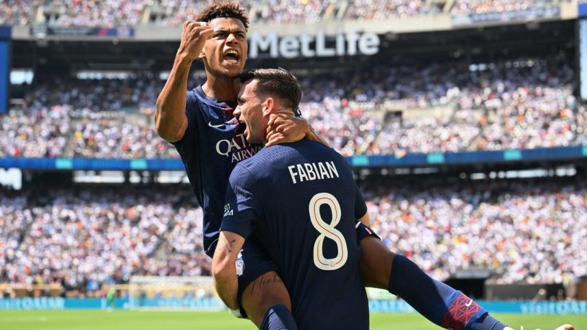 PSG atropelou o Real Madrid (Foto: AFP)