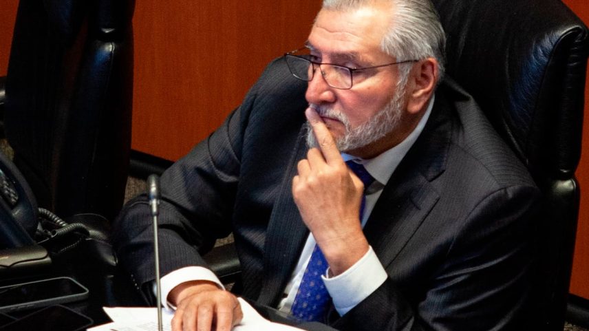 Adán Augusto López, coordenador do Grupo parlamentar de Morena, na Câmara dos Senadores nesta quarta-feira. (Foto: Andrea Murcia Monsivais/Cuartoscuro)