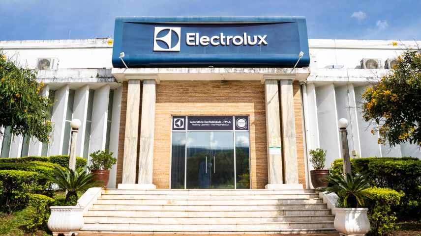 As vagas de estágio do Electrolux Group estão distribuídas por áreas como Engenharia, Marketing, Comunicação, Tecnologia, Jurídico, Recursos Humanos, Qualidade, Supply Chain e Operações (Foto: Electrolux Group/Divulgação)