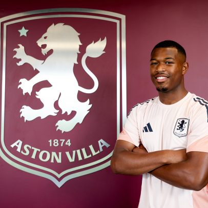 Zépiqueno é apresentado como novo reforço do Aston Villa na Premier League
