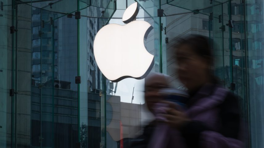 Projeto surgiu de uma iniciativa interna chamada "ACDC" (Apple Chips in Data Centers) (Foto: Cheng Xin/Getty Images)