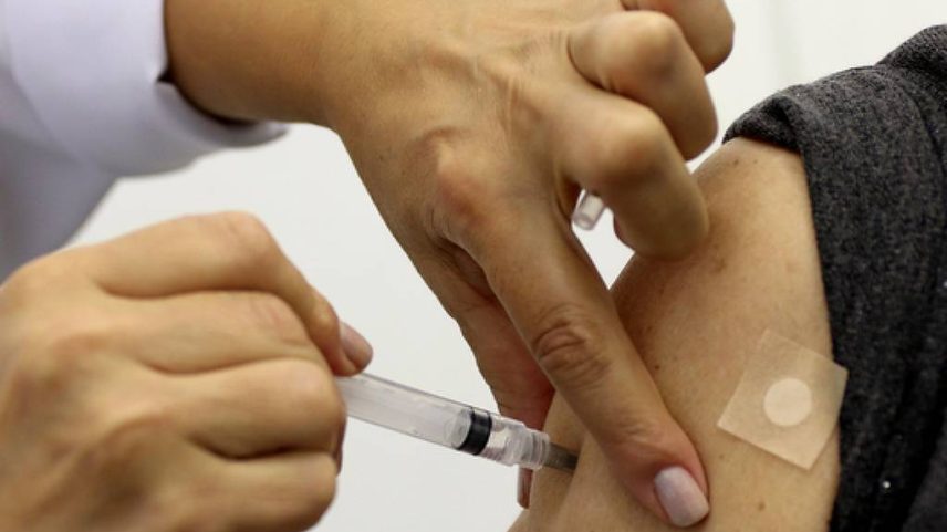 Vacinação contra a hepatite A (Foto: Rodrigo Nunes - 2.mai.25/Ministério da Saúde)