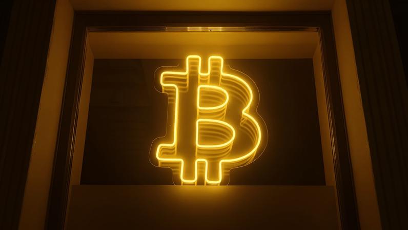 Entusiasmo dos investidores com a criptomoeda mostra poucos sinais de enfraquecimento.
