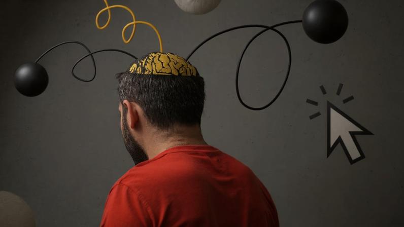 Ser multitarefa parece uma vantagem, mas o preço pode ser alto demais para o cérebro