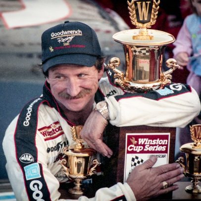Cinco músicas country homenageiam o ícone da NASCAR Dale Earnhardt Sr.