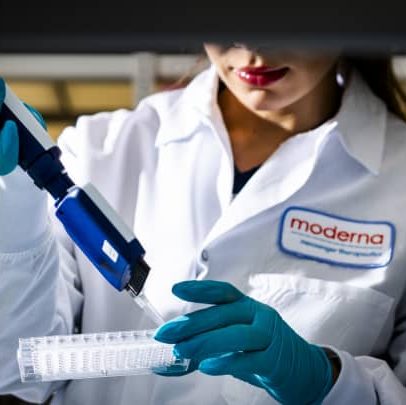Moderna e BioNTech seguem caminhos distintos após sucesso na pandemia
