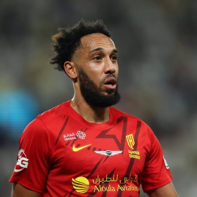 Marseille anuncia a contratação de Pierre-Emerick Aubameyang para a temporada