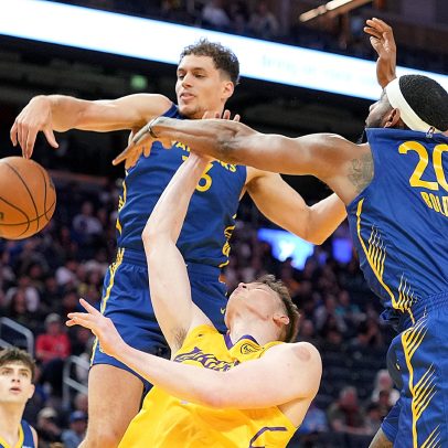 Lakers contratam destaque da Summer League Chris Mañon com contrato de duas vias