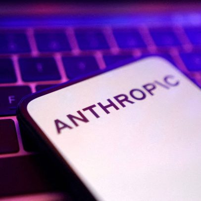 Justiça dos EUA pune startup de IA por pirataria, mas libera uso de livros