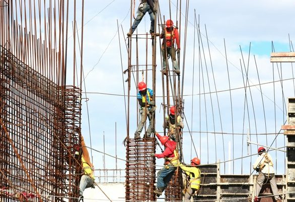 LCIs avançam no funding imobiliário após retração em 2024. (Foto: Josue Isai Ramos Figueroa/Unsplash)