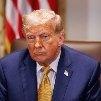 Trump revela que ameaçou bombardear Moscou se Putin atacasse a Ucrânia