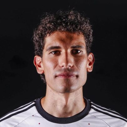 Jesus Vallejo busca nova chance no Real Madrid após período esquecido