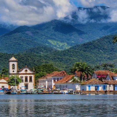 Descubra cinco destinos imperdíveis em Paraty durante o evento literário