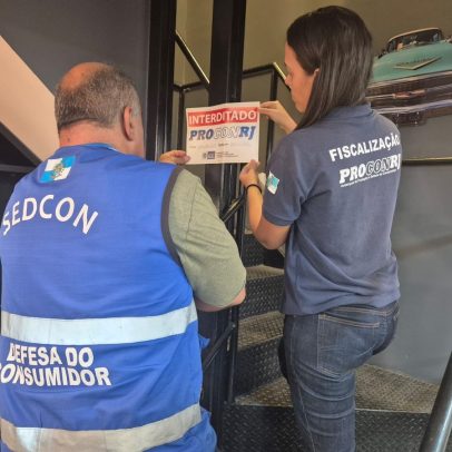 Shopping de Jacarepaguá tem barbearia fechada e 14 lojas autuadas por irregularidades