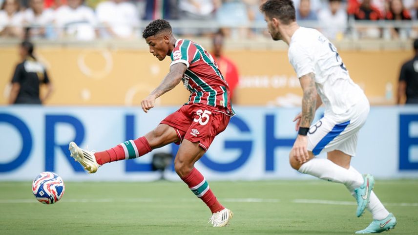Hércules finaliza para dar vitória ao Fluminense sobre o Al Hilal (Foto: Divulgação)