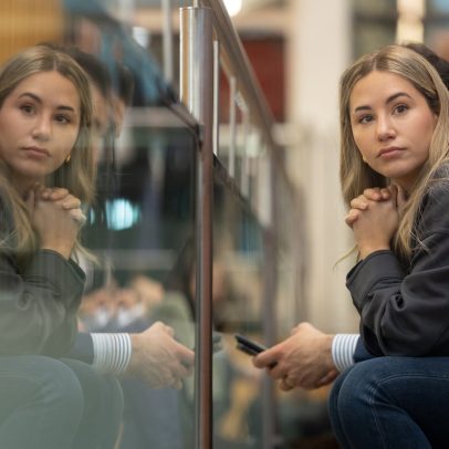 Noelia Núñez, influenciadora, é desmascarada por fraudar currículo acadêmico