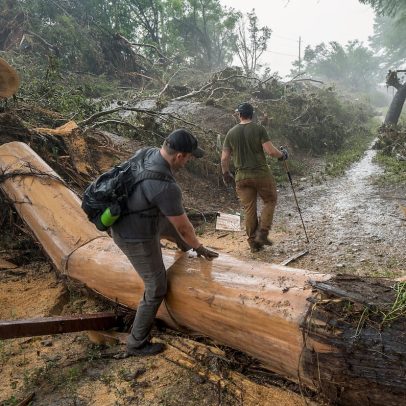 Texas enfrenta inundações e clama por ação contra a emergência climática