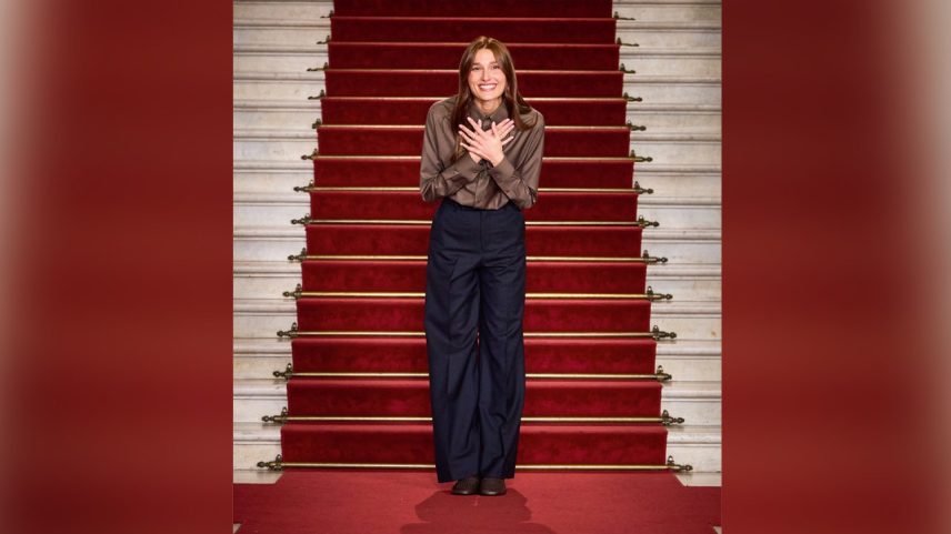 HERANÇA FAMILIAR - A estilista: “Minha mãe é uma inspiração, a maior delas” (Foto: Ze Takahashi/.)