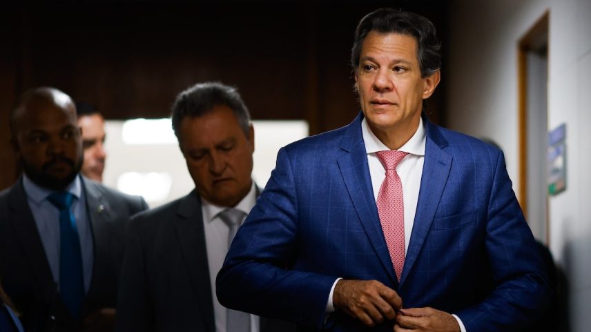 Ministro da Fazenda, Fernando Haddad, durante reunião realizada com representantes de setores industriais. (Foto: Wilton Junior/Estadão)