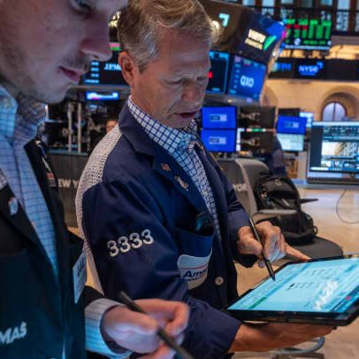 Mercado financeiro: principais destaques de lucros e perdas nesta sexta-feira