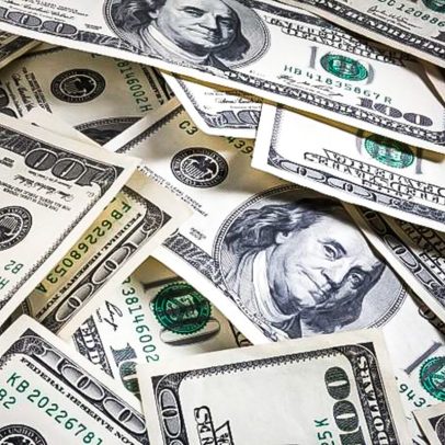 Dólar em queda deve favorecer alta nas bolsas de valores dos EUA, aponta Morgan Stanley