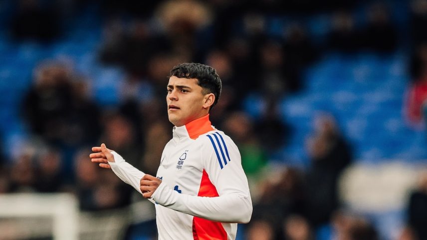 Ramón Sosa, atacante uruguaio, se despede do Nottingham Forest para se juntar ao elenco do Palmeiras (Foto: Nottingham Forest via X)