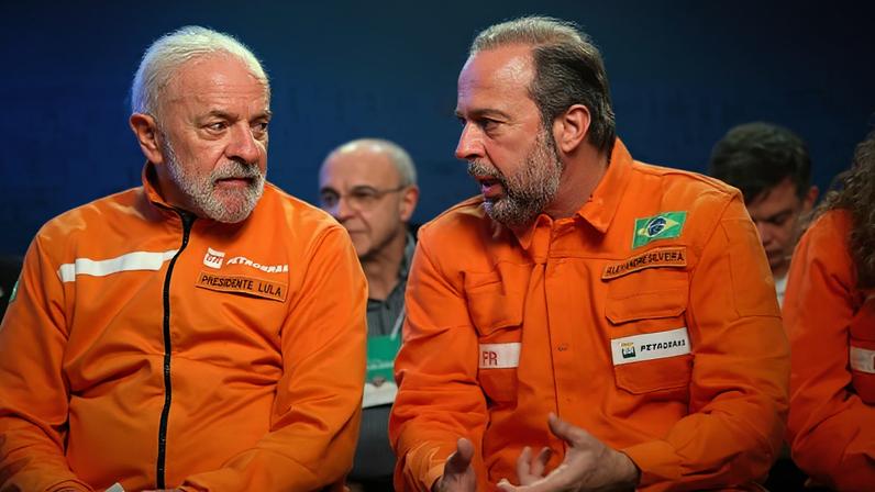 O ministro Alexandre Silveira (dir.) disse que a maior parte do PSD que ocupa cargos estratégicos em Estados importantes apoia a reeleição do presidente Lula (esq.)