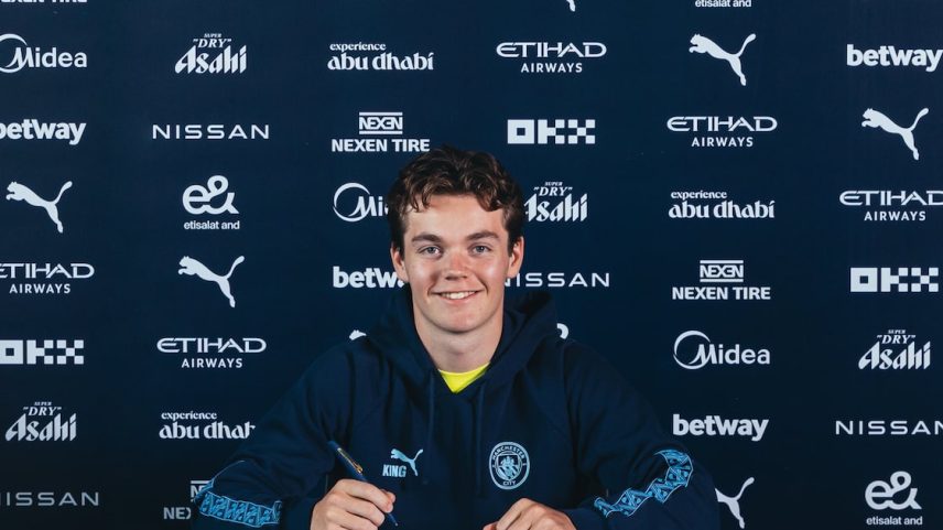 Sverre Nypan, norueguês de 18 anos, é o novo reforço do Manchester City (Foto: Divulgação/Manchester City)
