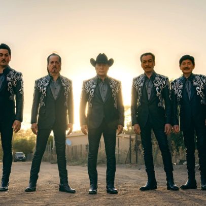 Músicas emocionantes refletem a experiência imigrante neste Dia da Independência