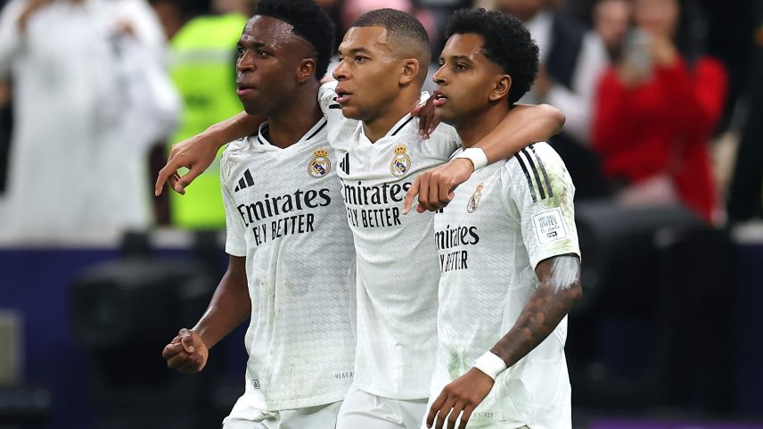 Elenco do Real Madrid avaliado em € 1,33 bilhão (R$ 8,5 bilhões), com investimentos anuais que superam € 200 milhões (Foto: Christopher Pike - FIFA//Getty Images)