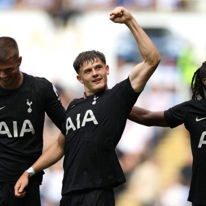 Lankshear deseja marcar gol contra o Arsenal após nove anos no clube