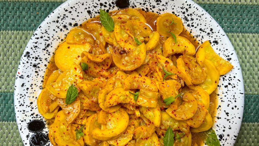 Também se pode fazer com calabacines verdes normais (Foto: Mònica Escudero)
