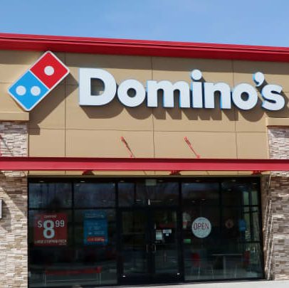 Domino's Pizza conquista clientes de baixa renda e busca aumentar participação no mercado