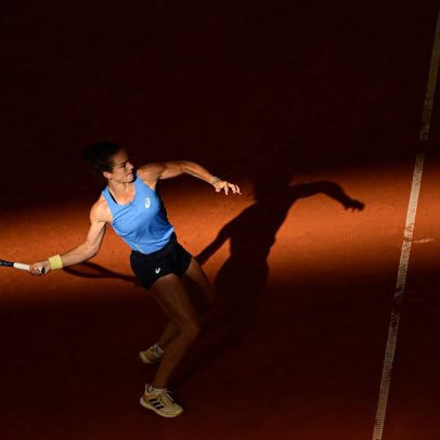 Yastremska e Boisson se enfrentam na semifinal em Hamburgo após queda de Alexandrova
