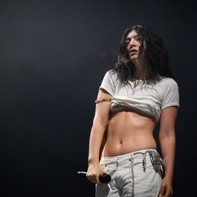 Lorde adiciona novas datas em turnê pela Austrália e Nova Zelândia em 2026
