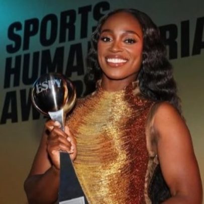 Stephens recebe prêmio humanitário do ESPYs por trabalho de sua fundação